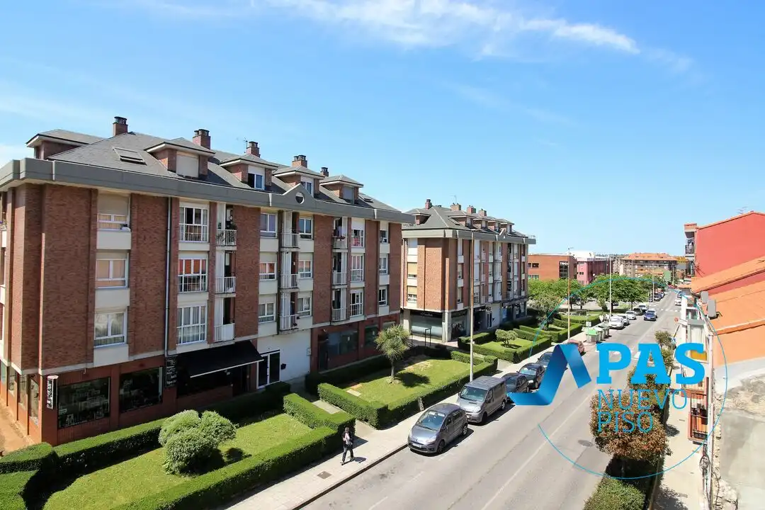 Vista exterior de Piso en venta en Santander con Calefacción, Trastero y Amueblado