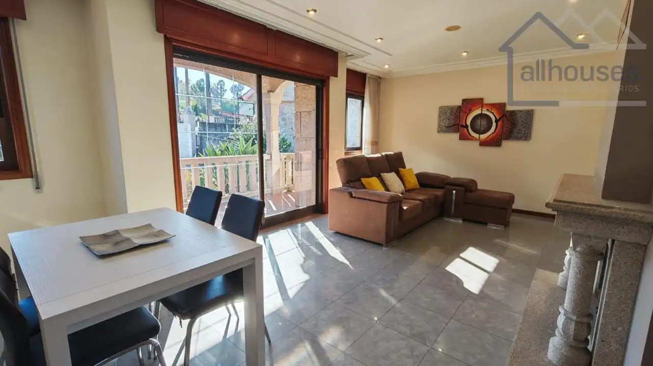 Living room of Houses for rent in Vigo   with Heating, Private garden and Terrace