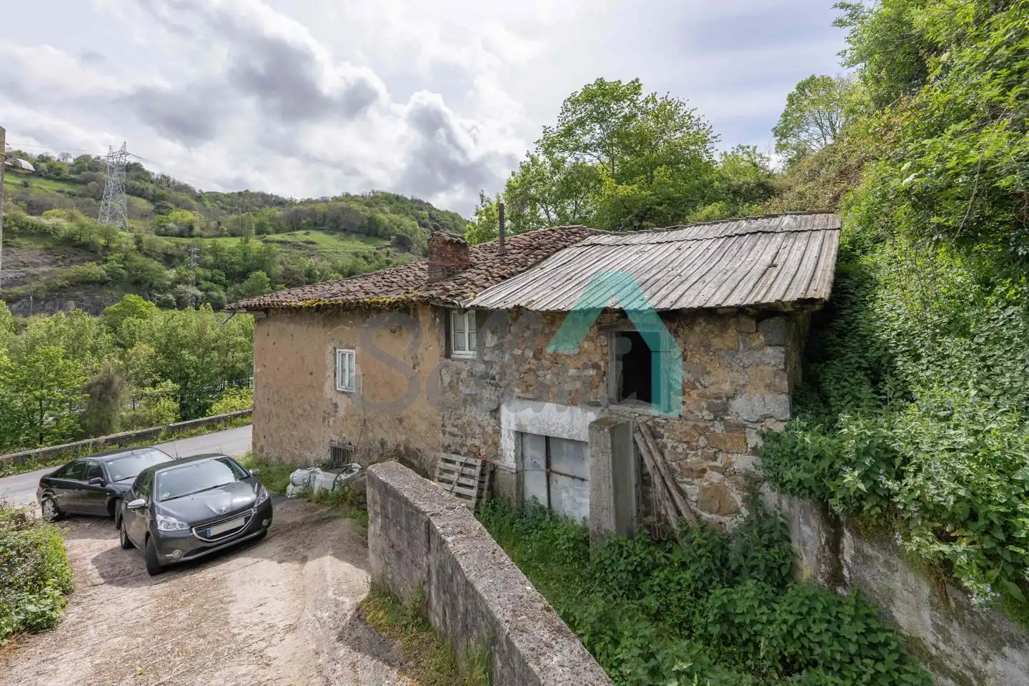 Exterior view of Houses for sale in Lena  with Balcony