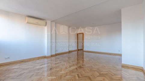 Foto 4 de Ático en venta en Calle de Julián Rabanedo, Legazpi, Madrid Capital