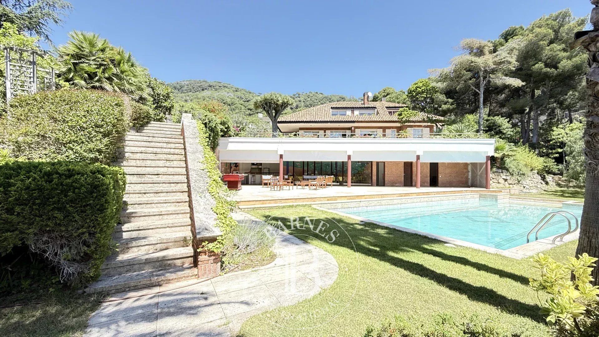 Vista exterior de Casa o xalet en venda en Premià de Dalt amb Aire condicionat, Calefacció i Jardí privat
