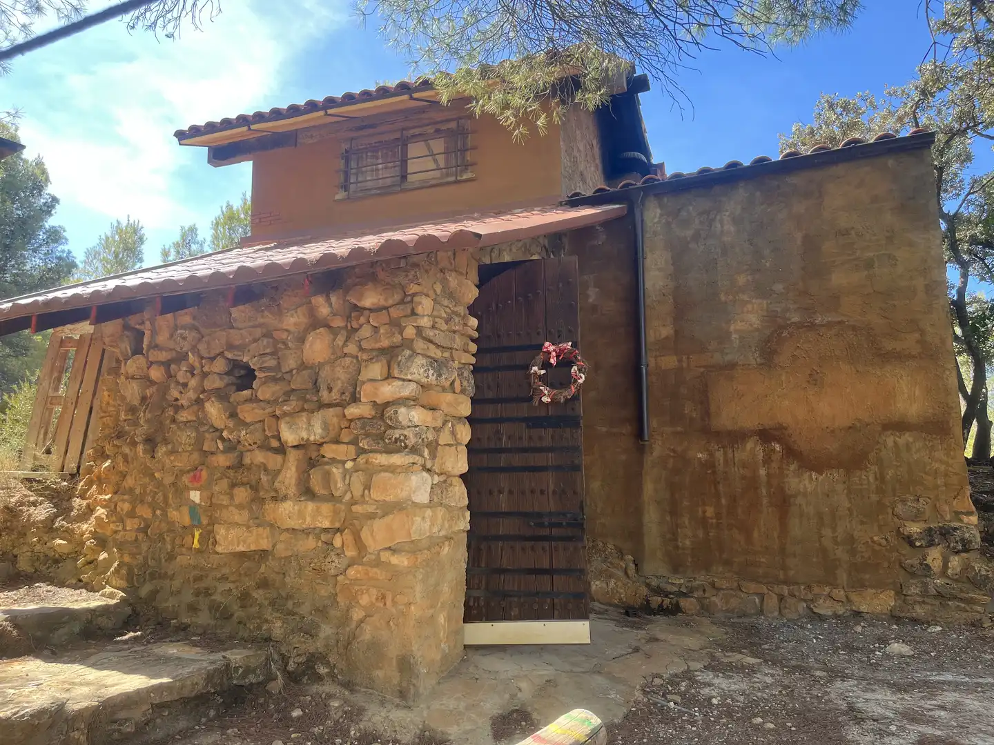 Vista exterior de Finca rústica en venta en La Pobla de Cérvoles, Lleida