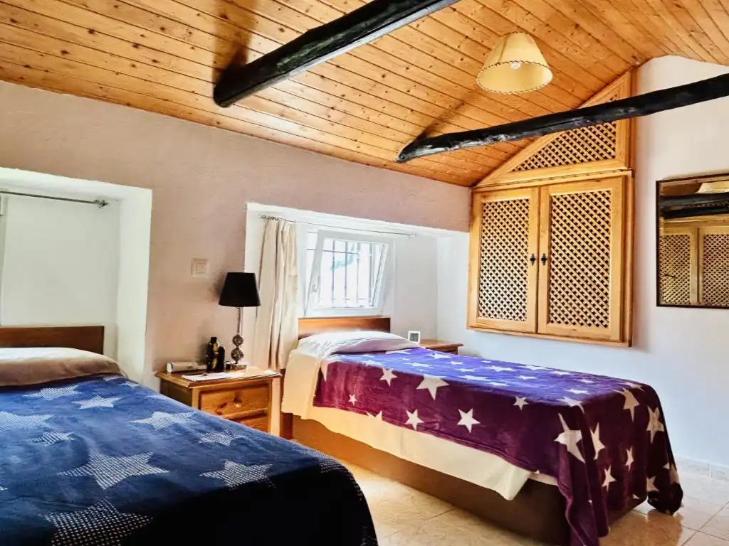 Schlafzimmer von Country house zum Verkauf in Iznájar mit Klimaanlage, Terrasse und Schwimmbad