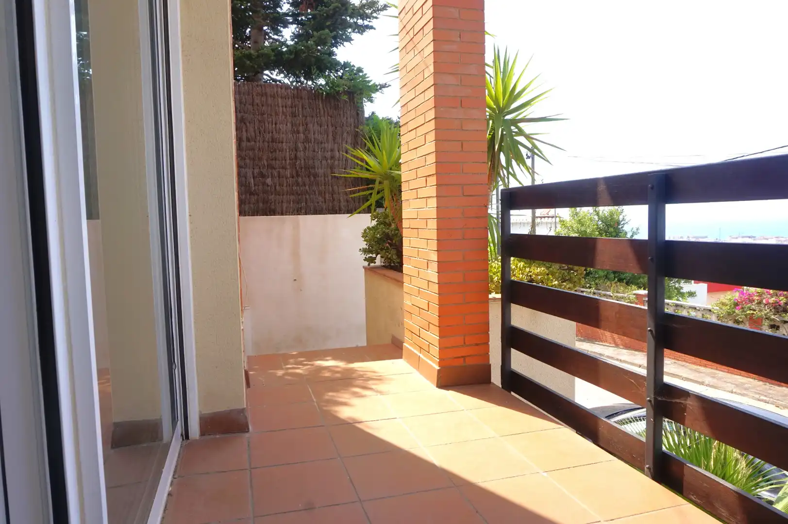 Terrassa de Casa adosada en venda en Pineda de Mar amb Calefacció, Jardí privat i Terrassa