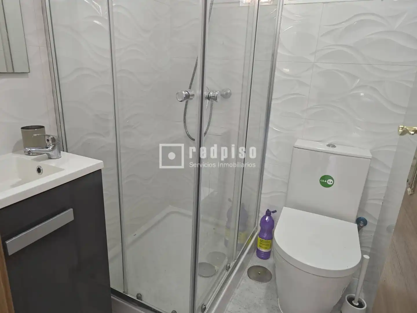 Bany de Apartament en venda en Madrid amb Aire condicionat