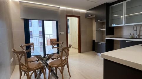 Photo 3 of Flat to rent in Calle Gaus, El Raval - Portes Encarnades, Alicante