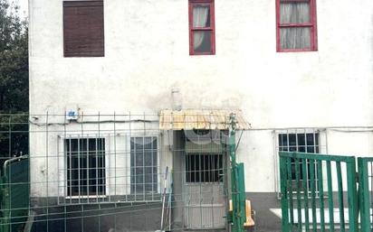 Vista exterior de Pis en venda en Santurtzi 