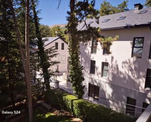 Exterior view of Flat to rent in San Lorenzo de El Escorial  with Terrace and Swimming Pool