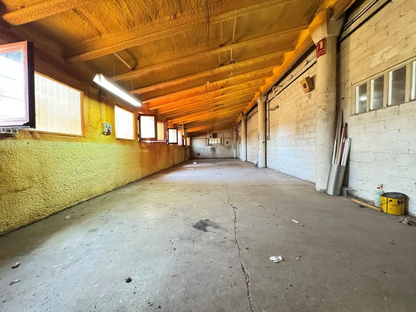 Industrial buildings for rent in Jorba