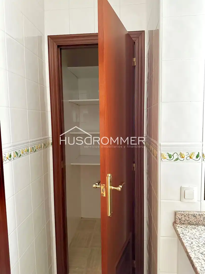 Houses for sale in calvario, El Pilar
