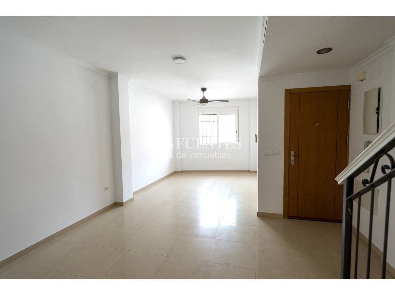 Casa adosada en venta en Alicante / Alacant con Aire acondicionado y Terraza