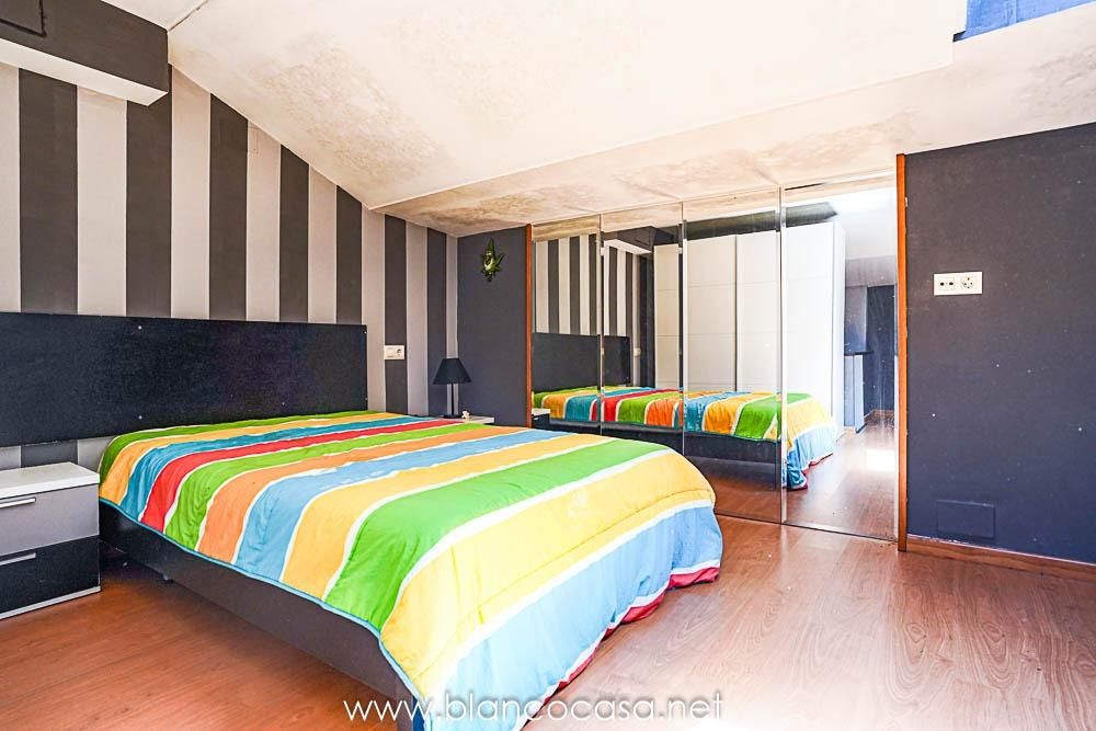 Dormitori de Casa o xalet en venda en Ponteceso amb Calefacció, Terrassa i Traster