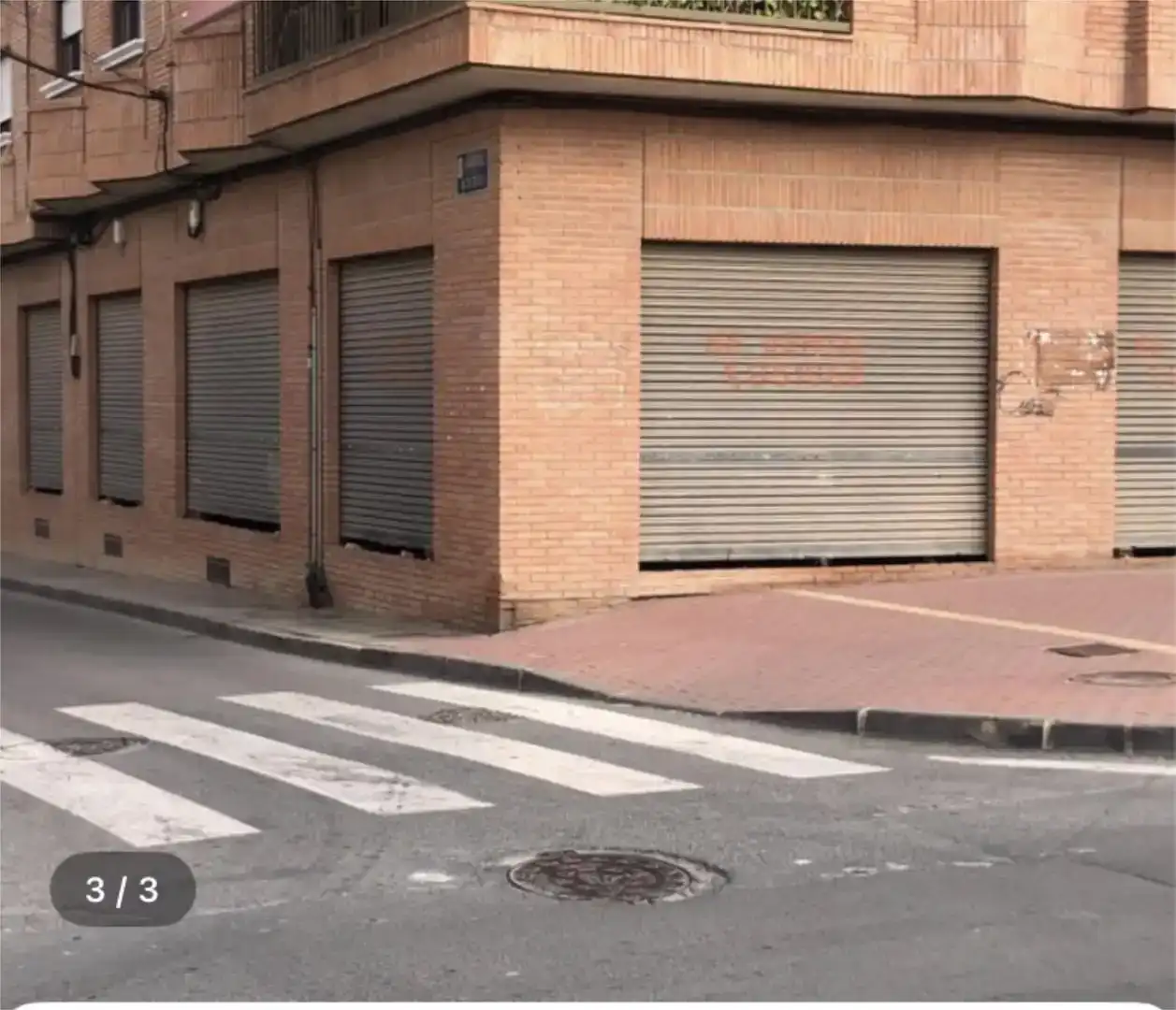 Vista exterior de Local de alquiler en Murcia