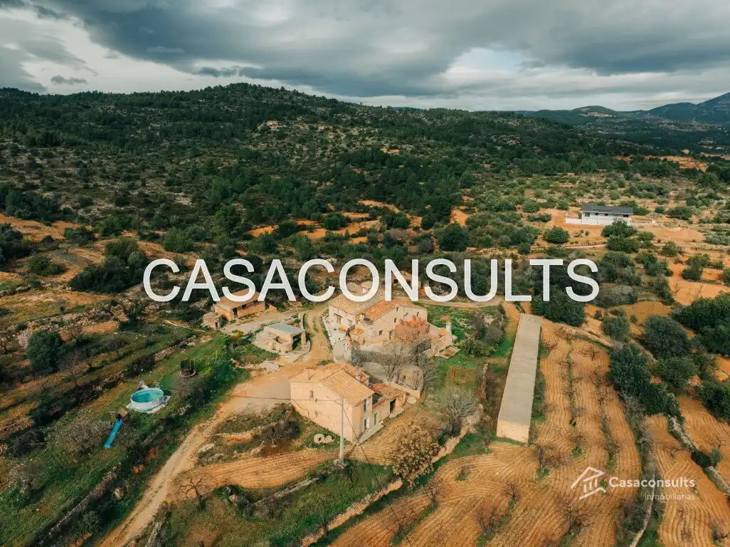 Casa rustica con terrazza in vendita a Useras /  Les Useres, imagen 3