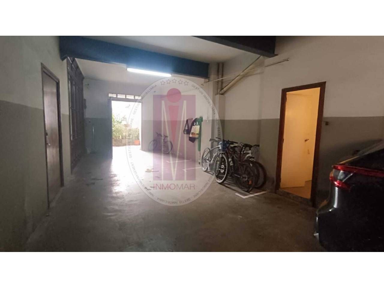 Gebaude zum Verkauf in Cornellà de Llobregat