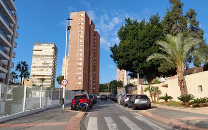 Vista exterior de Pis en venda en Benidorm amb Aire condicionat i Terrassa