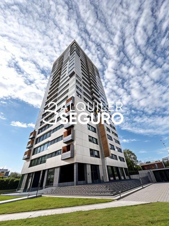 Vista exterior de Piso de alquiler en  Madrid Capital con Aire acondicionado, Calefacción y Piscina