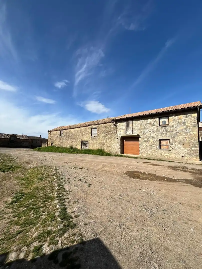Vista exterior de Finca rústica en venda en Canal de Berdún
