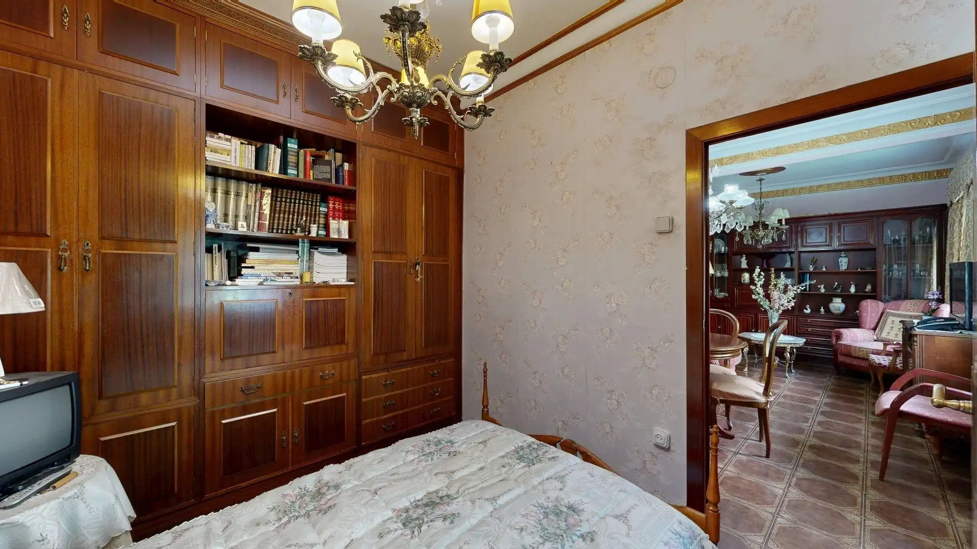 Habitación de Piso en venta en Zaragoza con Calefacción y Amueblado