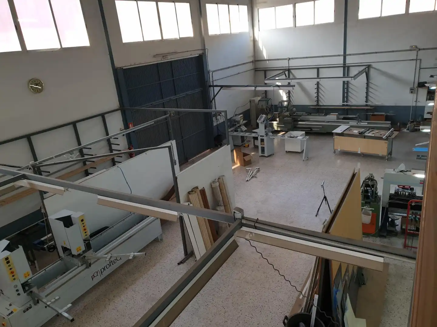 Nau industrial de lloguer en Elda