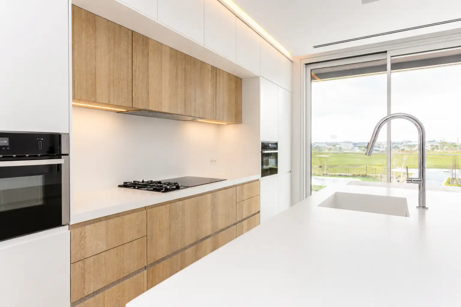 Küche von Wohnung zur Miete in Pozuelo de Alarcón mit Klimaanlage, Heizung und Abstellraum