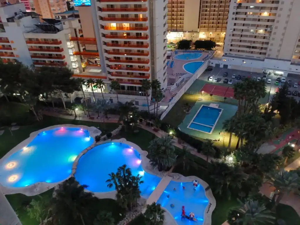 Piscina de Piso en venta en Benidorm