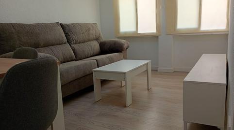 Foto 2 de Piso de alquiler en San Felipe - El Almendral - La Merced,  Jaén Capital