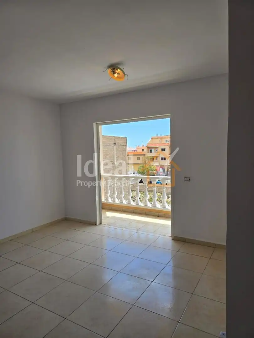 Außenansicht von Dachboden zum Verkauf in Granadilla de Abona mit Terrasse