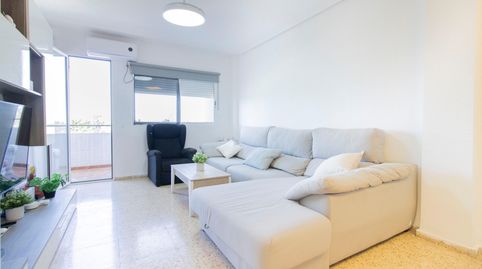 Foto 2 de Piso en venta en Calle Rio Bidasoa, 2, Torrefiel, Valencia Capital