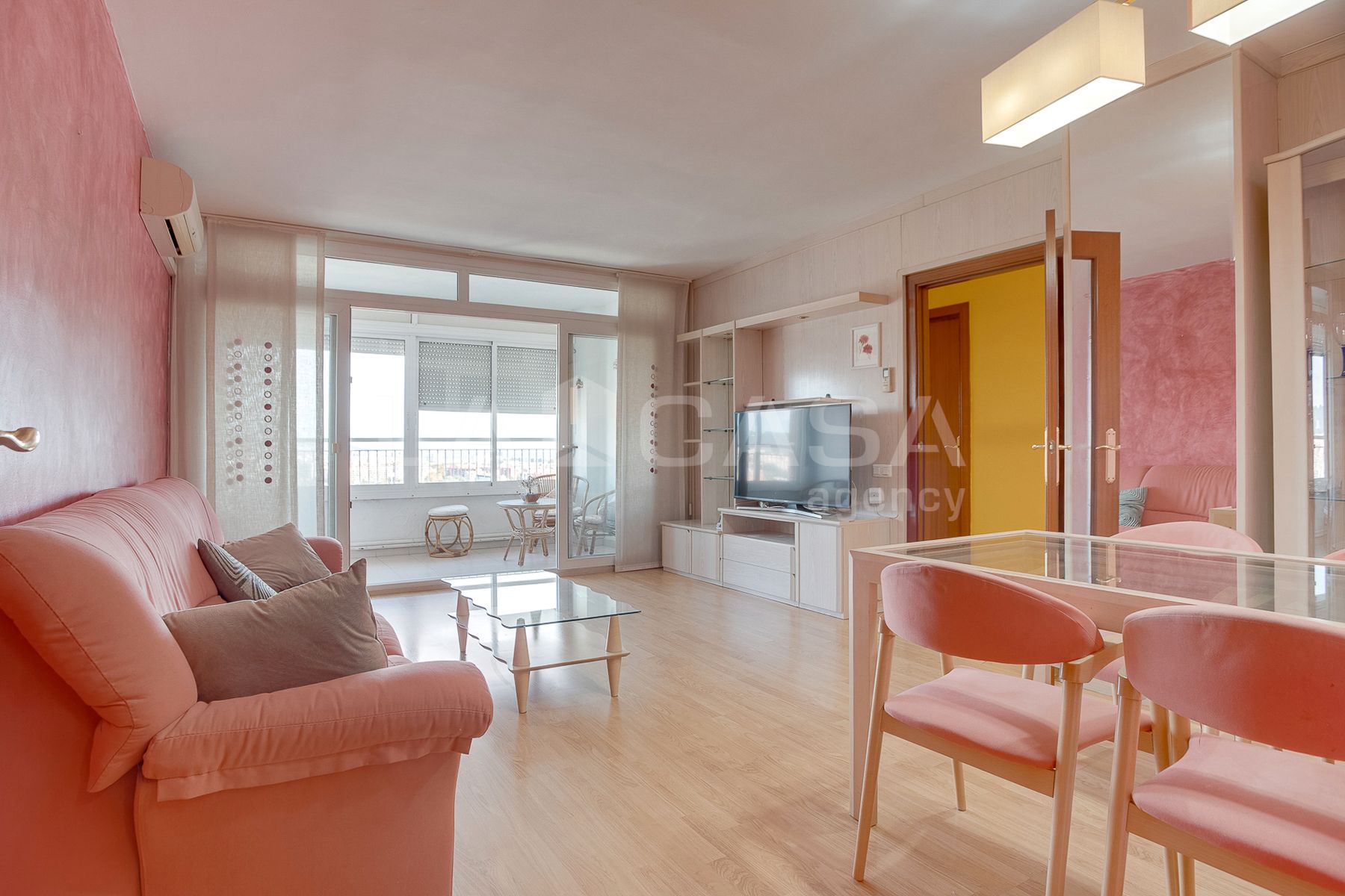 Living room of Flat for sale in  Barcelona Capital  with Heating and Balcony