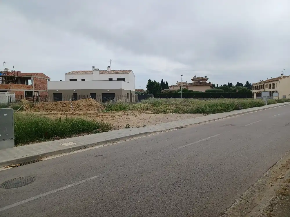 Residencial en venta en Carrer de la Tramuntana, 8, Vila-sacra
