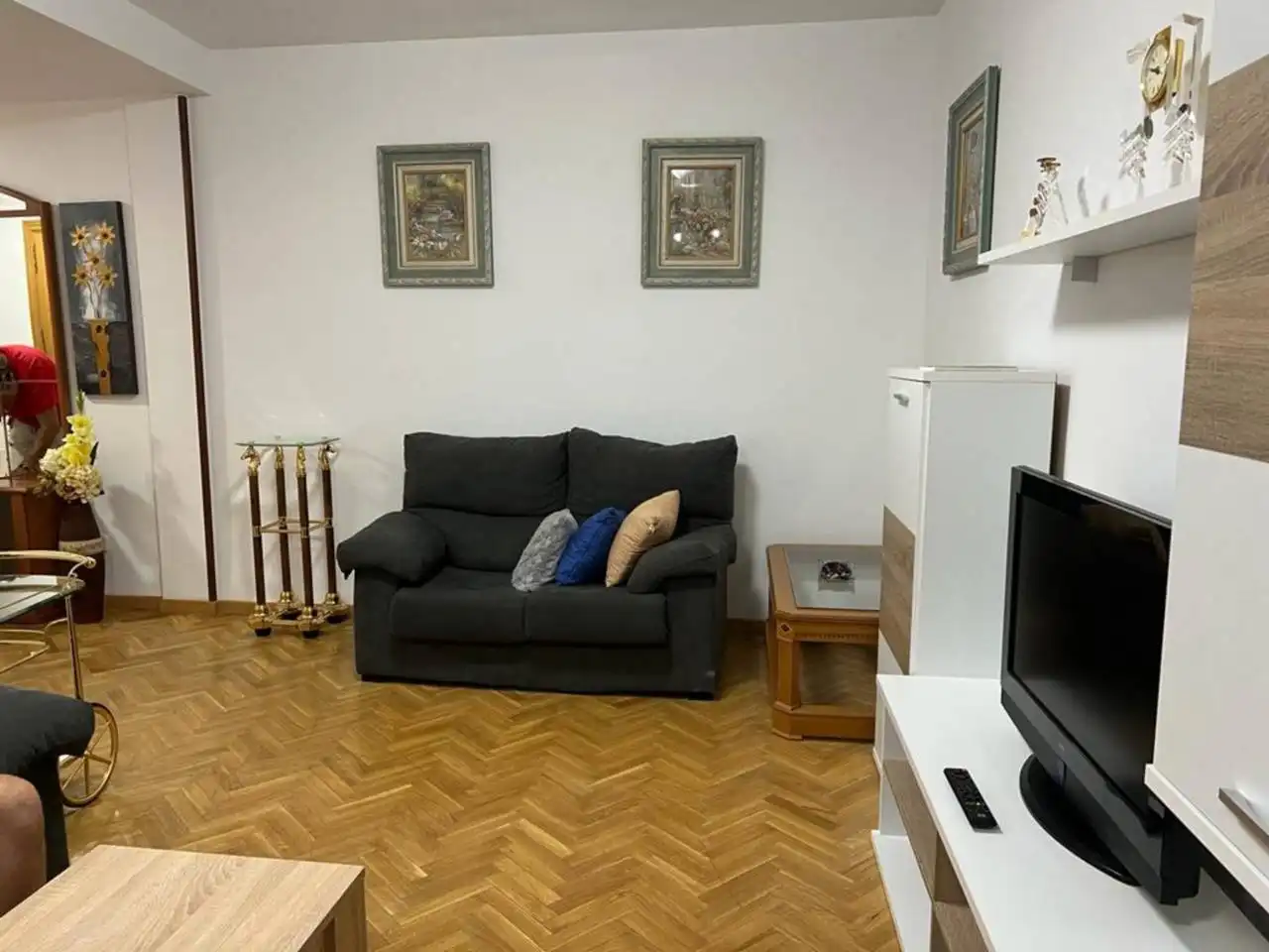 Sala de estar de Piso de alquiler en Ocaña con Calefacción, Jardín privado y Parquet