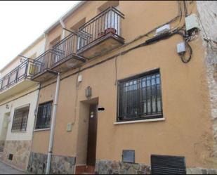 Exterior view of Single-family semi-detached for sale in Mondéjar