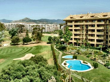 Apartament amb piscina en venda a Calle 25 5C