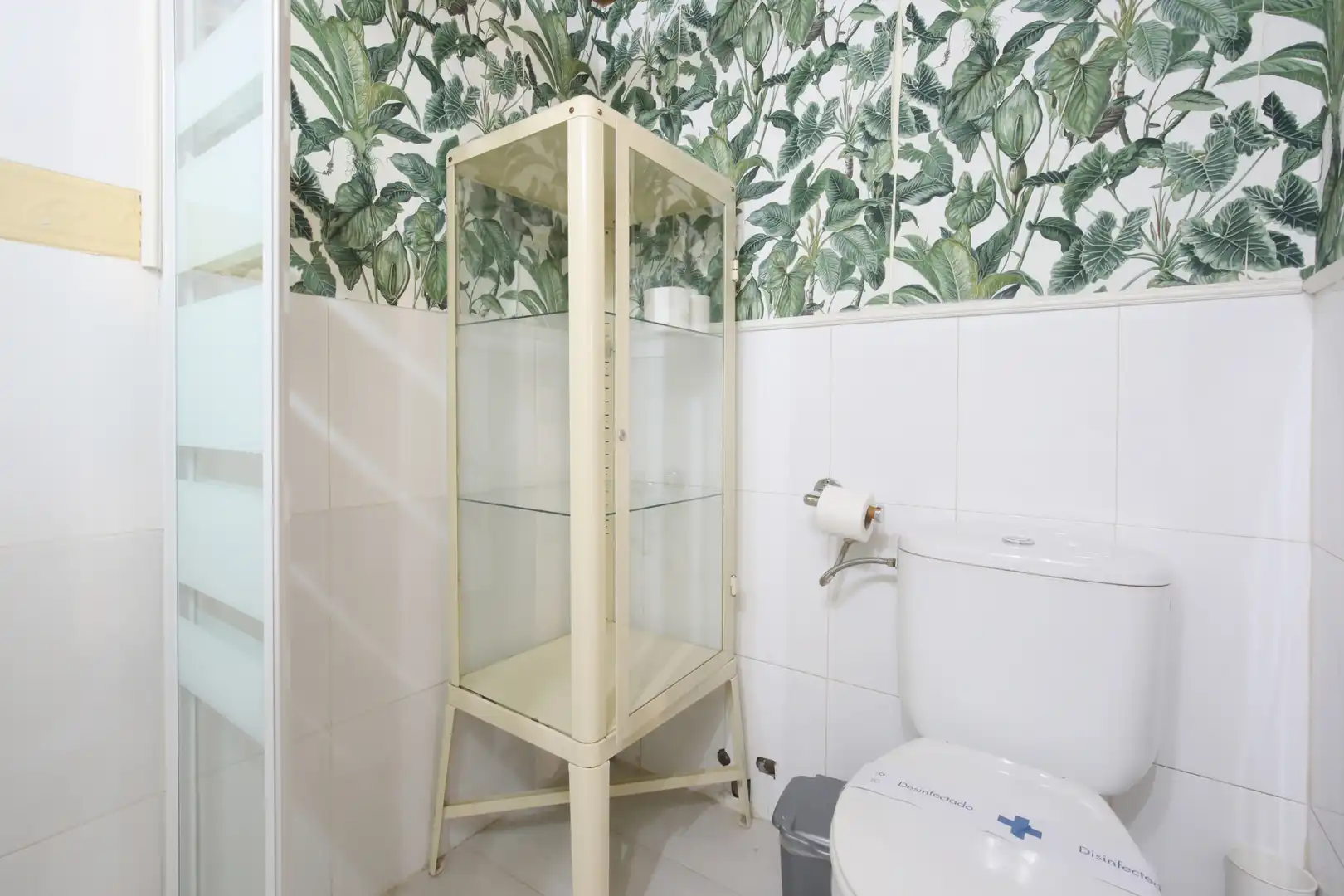 Baño de Apartamento en venta en Madrid con Aire acondicionado, Calefacción y Amueblado