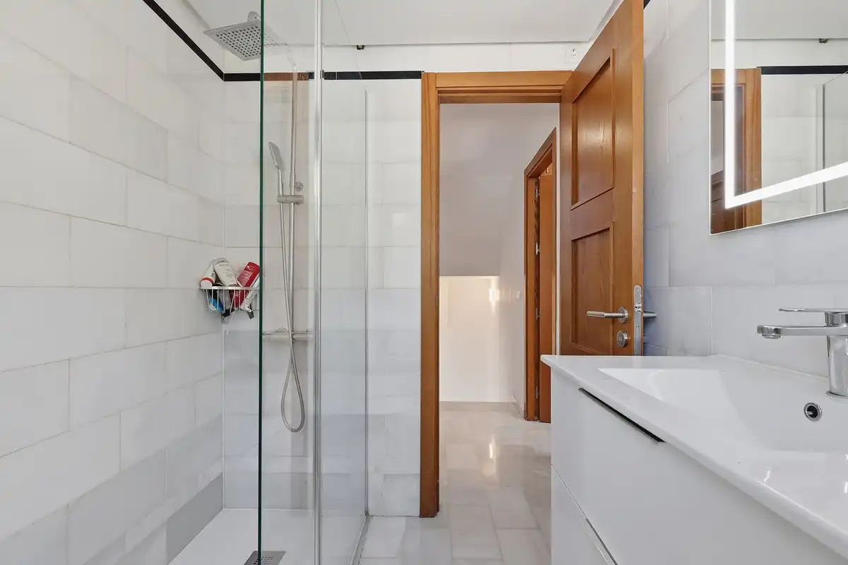 Reihenhaus mit Pool zum Verkauf in Estepona,Centro,Avenida Juan Carlos I, imagen 50