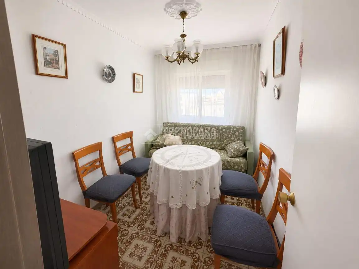 Comedor de Piso en venta en Marbella con Balcón