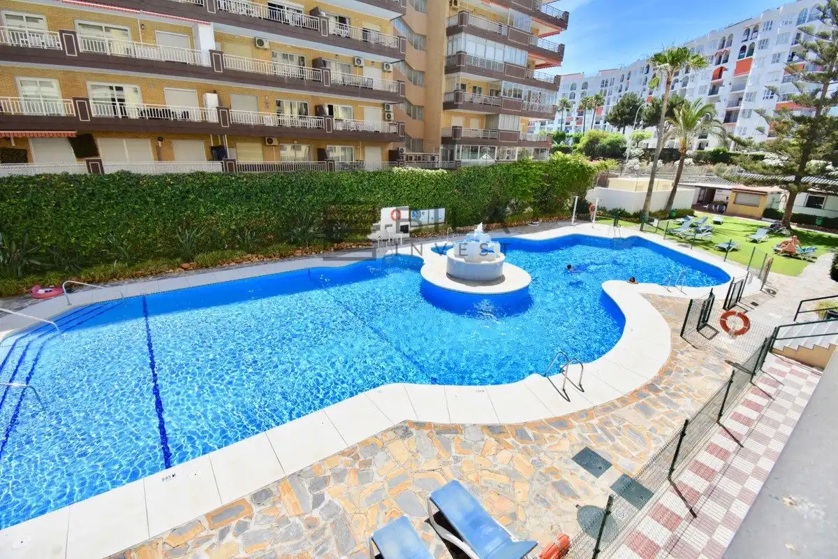 Schwimmbecken von Dachboden zum Verkauf in Fuengirola mit Klimaanlage, Terrasse und Schwimmbad