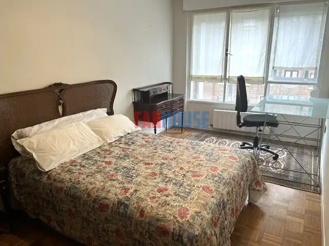 Wohnung zur Miete in Torcuato Fernández Miranda, El Bibio - Parque