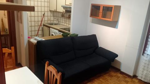 Foto 4 de Apartamento de alquiler en Calle Augusto Junquera, 26, Ciudad Naranco - Prados de La Fuente, Asturias