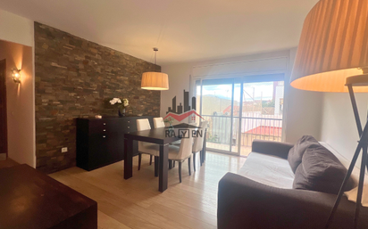 Living room of Flat for sale in Figueres