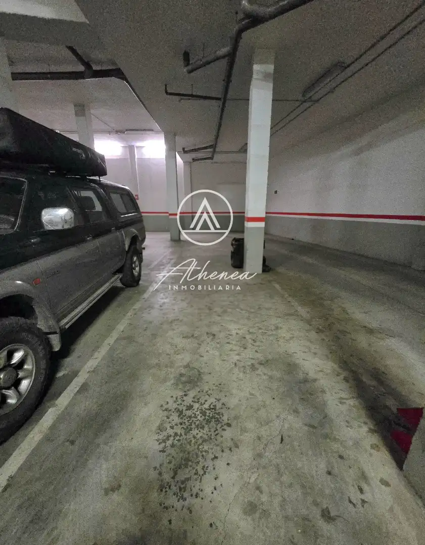 Parking de Piso en venta en Roquetas de Mar con Amueblado, Horno y Microondas