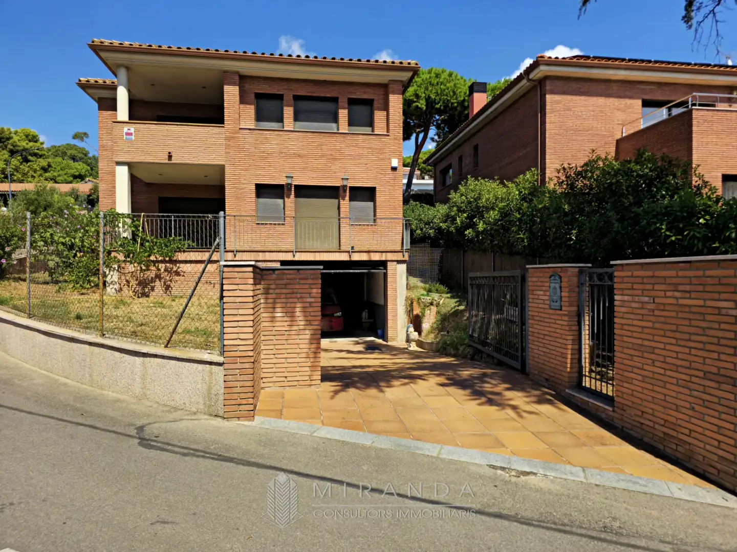 Vista exterior de Casa o chalet en venta en Mataró con Aire acondicionado, Calefacción y Jardín privado