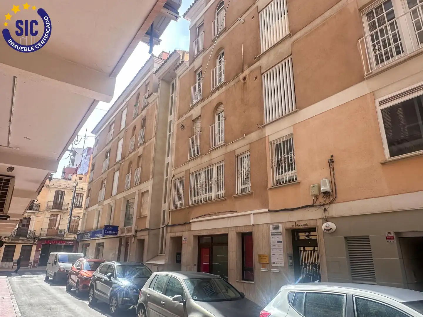 Vista exterior de Piso en venta en Castellón de la Plana / Castelló de la Plana con Calefacción, Trastero y Amueblado