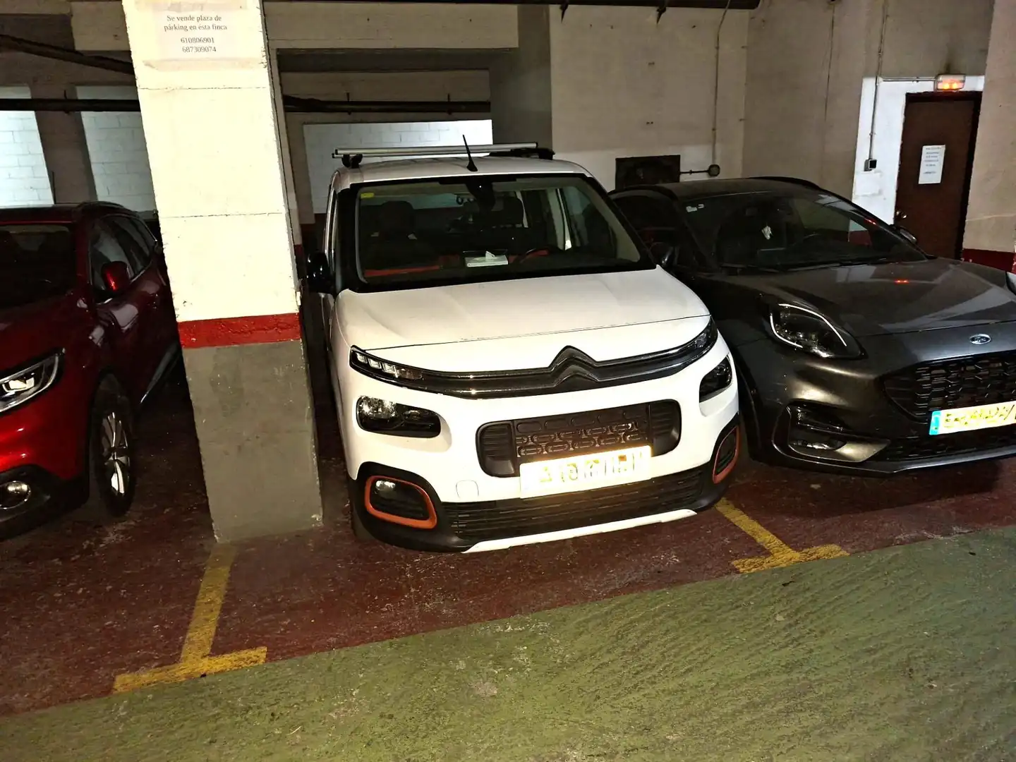 Aparcament de Garatge en venda en L'Hospitalet de Llobregat