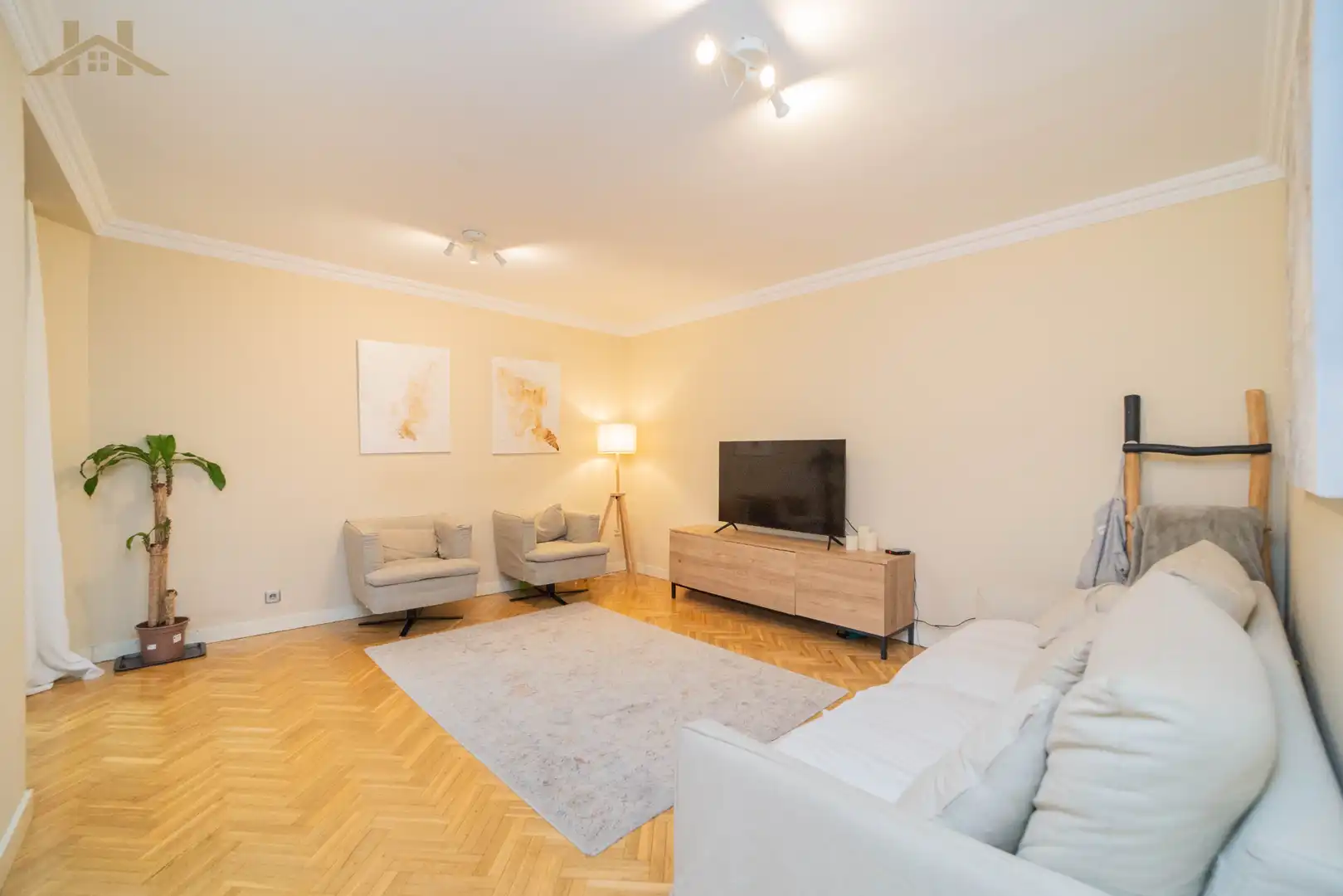 Sala d'estar de Pis en venda en Madrid amb Aire condicionat, Calefacció i Parquet