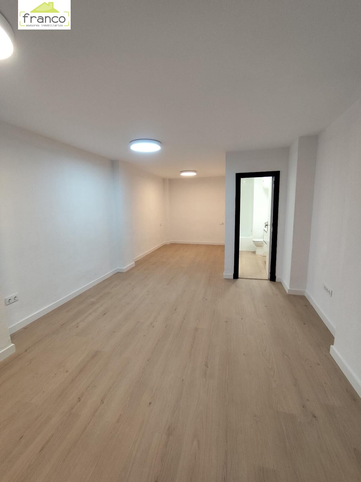 Oficina de alquiler en  Murcia Capital