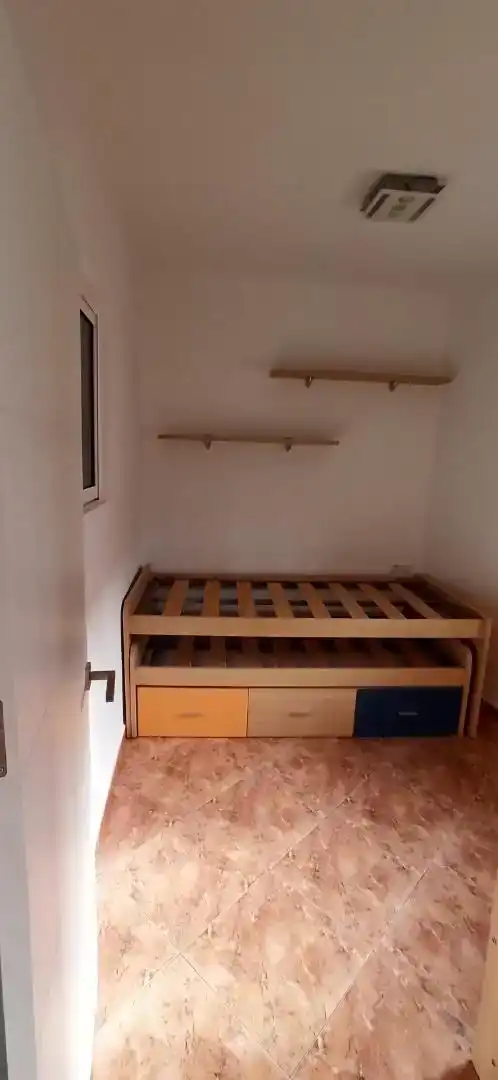 Dormitori de Pis en venda en Rus amb Balcó