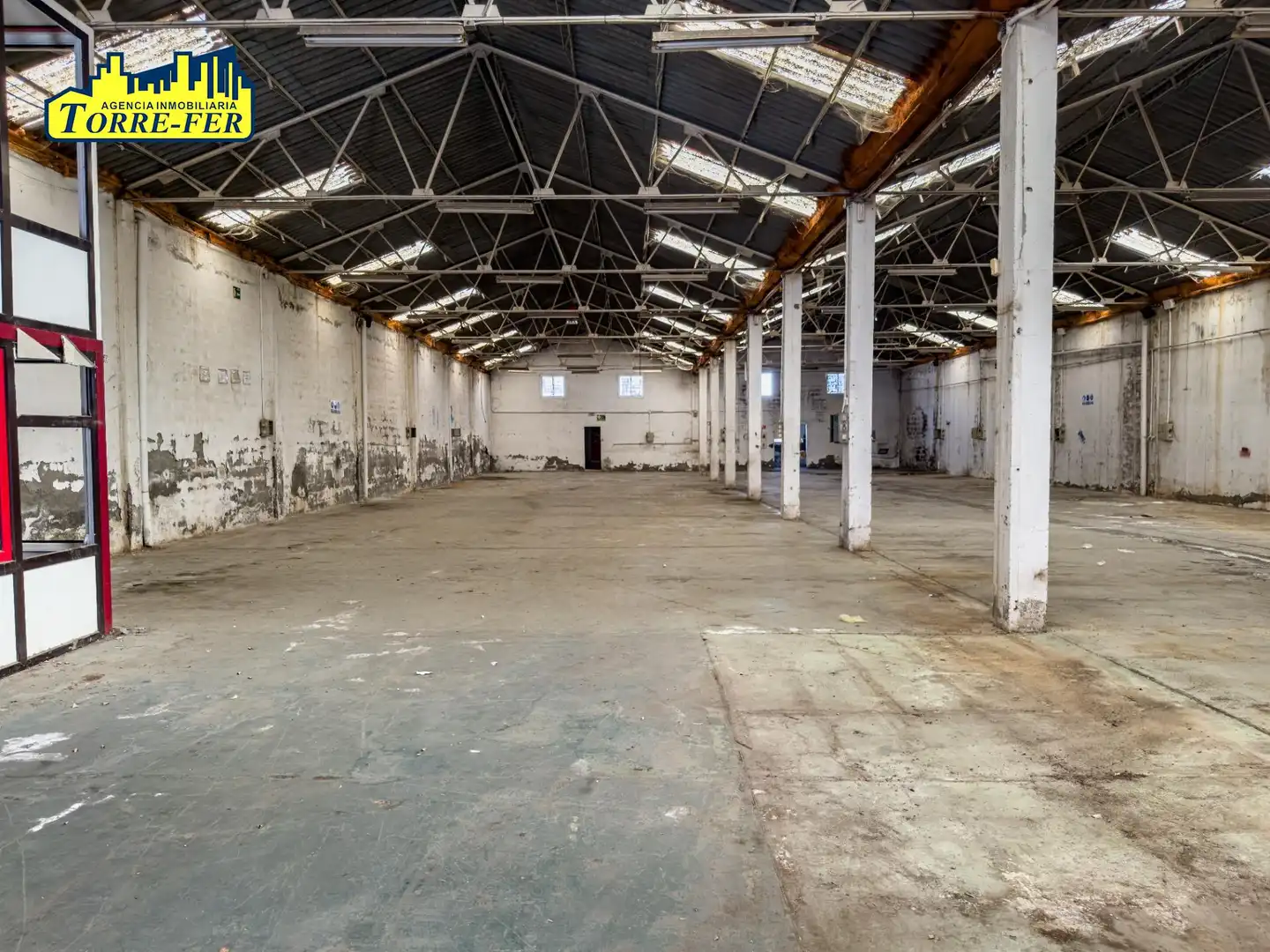 Nave industrial de alquiler en Huércal de Almería