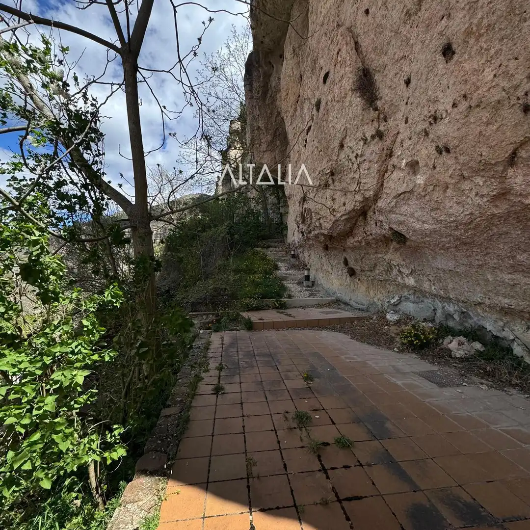 Buildings for sale in Cuenca